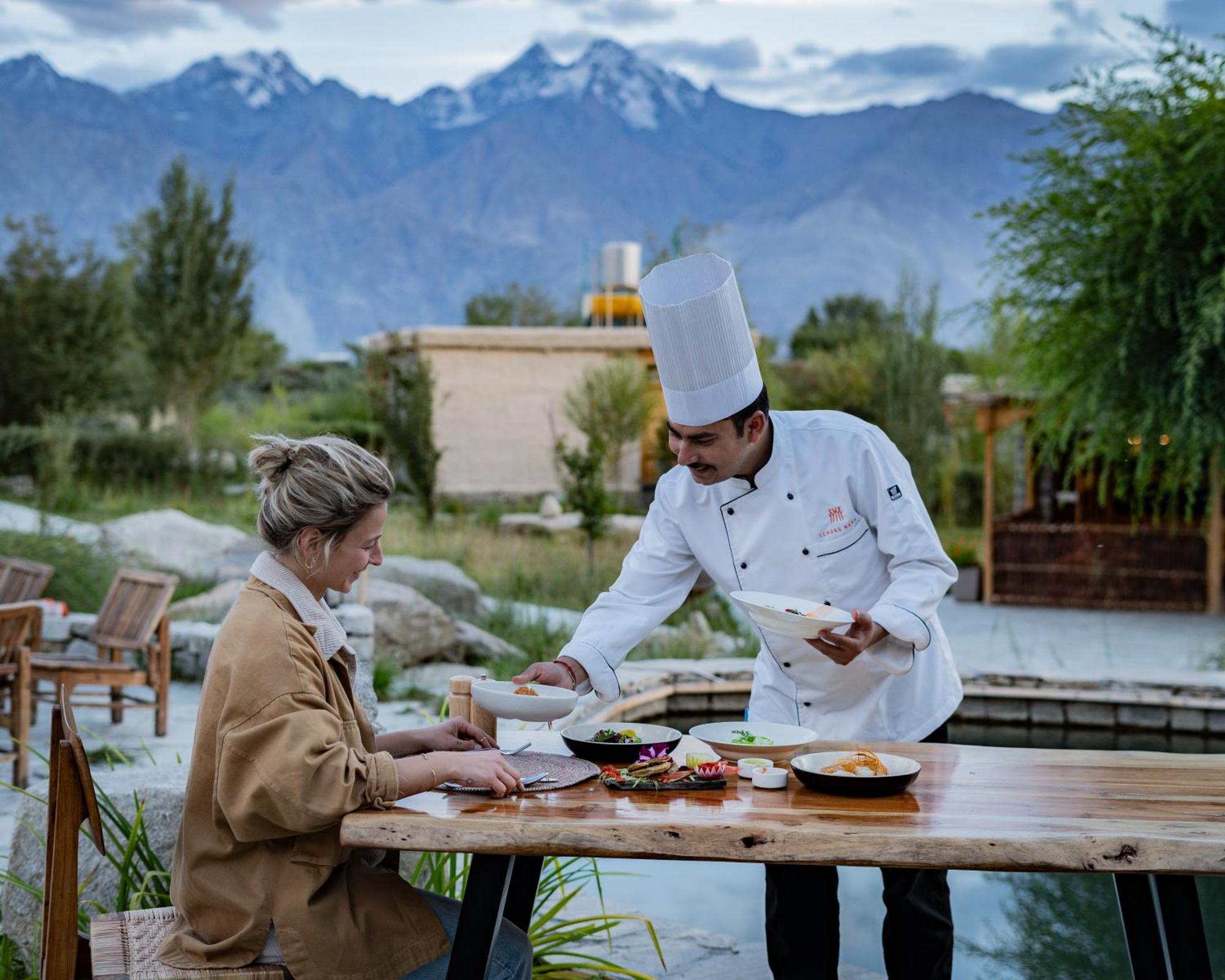 Lchang Nang Retreat-The House Of Trees-Nubra Valley Hotell Sumur Exteriör bild