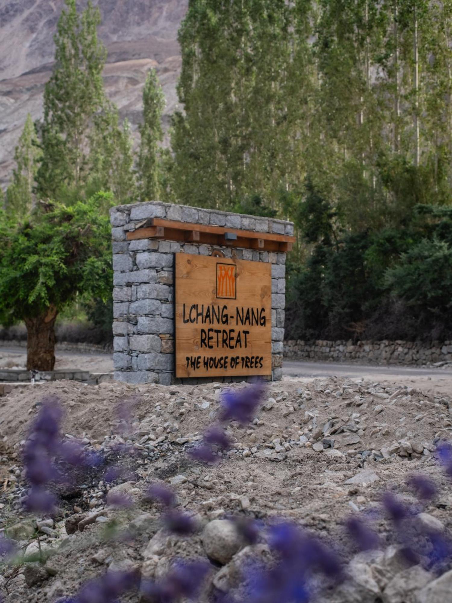 Lchang Nang Retreat-The House Of Trees-Nubra Valley Hotell Sumur Exteriör bild